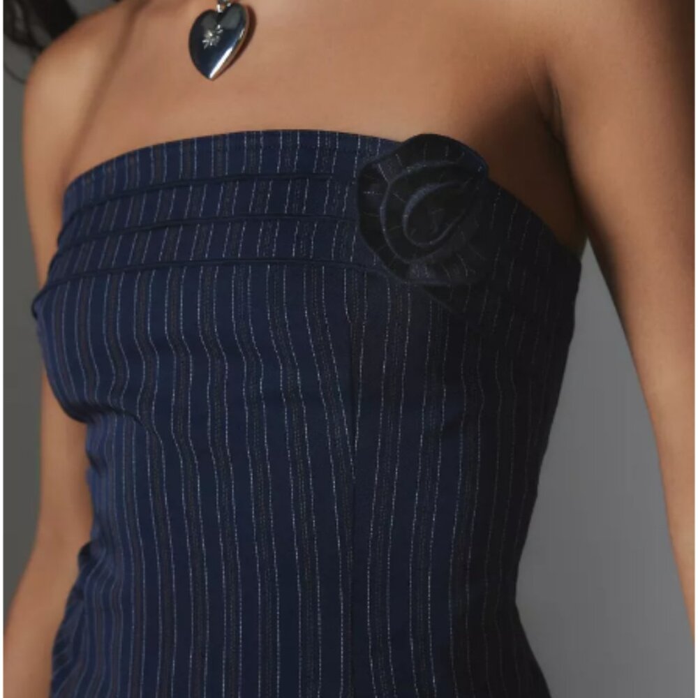 NWT Motel Evodia Pinstripe Strapless Crop Top in Navy, Brown and White / Size M